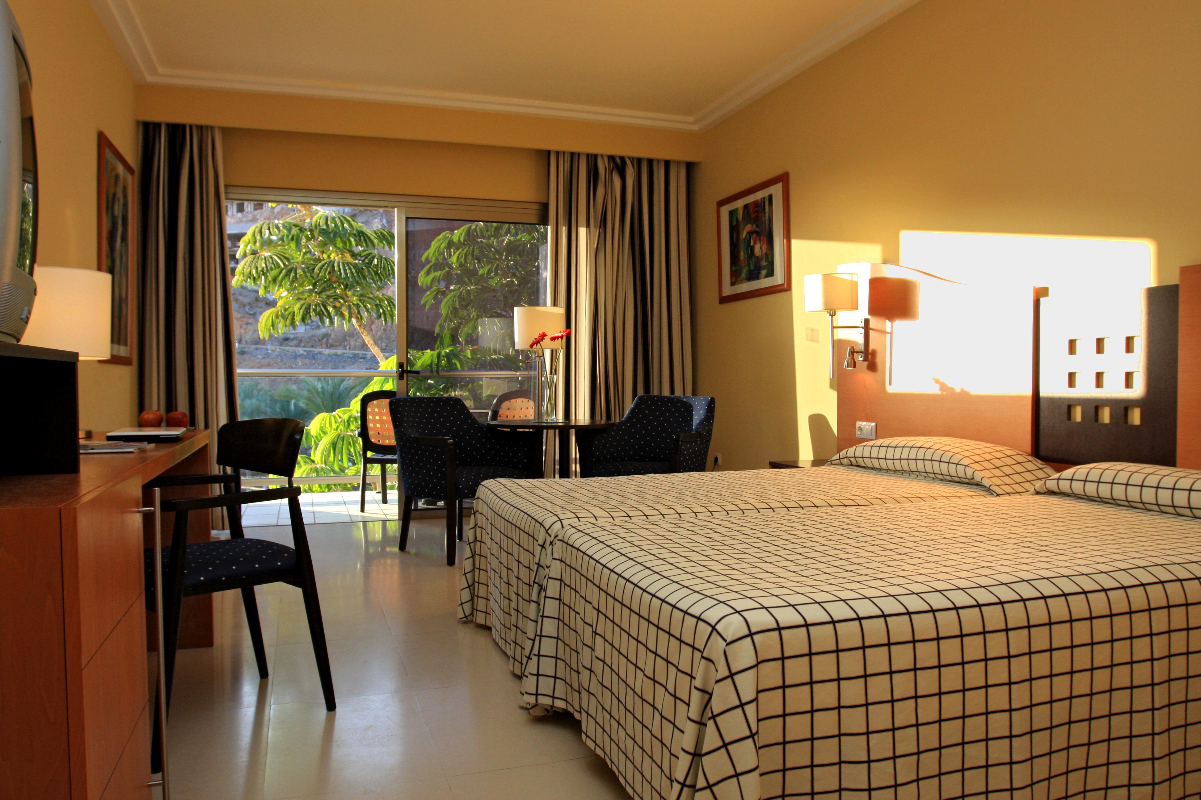 Hotel Livvo Costa Taurito & Aquapark (Adults Only) Dış mekan fotoğraf